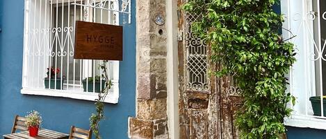 Fachada de la propiedad