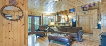 Relax Fireside! Hot Tub Haven on Table Rock Lake