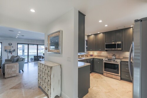 South Seas Beach House 29 Captiva Island beach view resort home