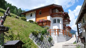 Front of property - Ferienhaus Piccolo, Saas-Grund (Saas Grund)