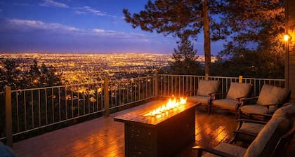 Luxury 4,000 sf Canyon Estate Views near Broadmoor