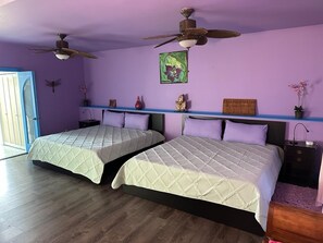 10 habitaciones, tabla de planchar con plancha y wifi gratis