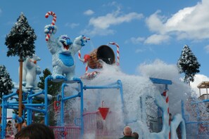 Children's area - Best Appointed Condo Alpine Village Sleeps 12, Tennis, health club, pool hot tub (North Woodstock)