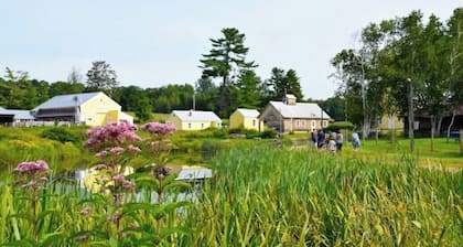 Best Appointed Condo Alpine Village Sleeps 12, Tennis, health club, pool hot tub