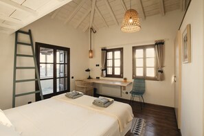 3 bedrooms, desk, iron/ironing board, Internet - PELION HOMES | VILLA IRIS. A rustic, chic villa with pool and great sea views! (Agios Georgios Nileias)