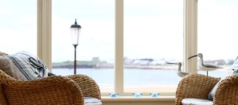 Elie nær St. Andrews. Luksus selvhusholdende strandhus med fantastisk sjøutsikt