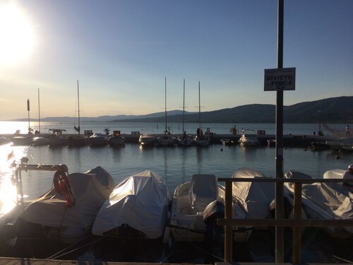 Arco Charming B & B - Yellow Room