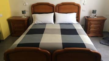 1 chambre, accĂšs Internet, draps fournis