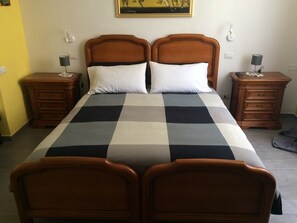 1 chambre, accès Internet, draps fournis