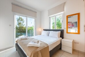 3 chambres, fer et planche à repasser, Wi-Fi