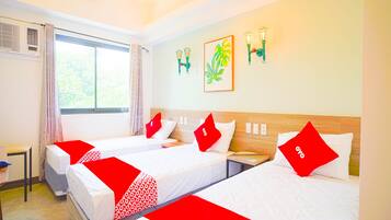Deluxe Triple Room | WiFi (free), bed sheets