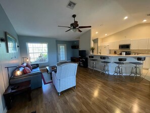 Televisión y estéreo 