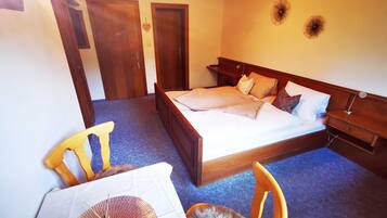 1 chambre, lit parapluie, Wi-Fi, draps fournis