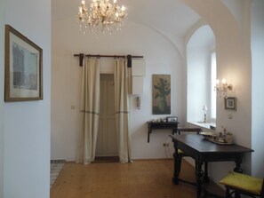 Dining - Intimate and elegant atmosphere in the heart of Vienna (Wien)