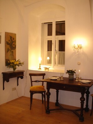 Dining - Intimate and elegant atmosphere in the heart of Vienna (Wien)
