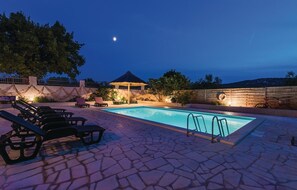 Pool - Luxurious home in Tribunj (Tribunj)