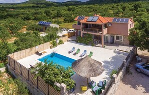 Exterior - Luxurious home in Tribunj (Tribunj)
