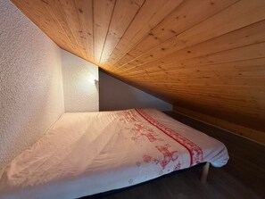 1 quarto