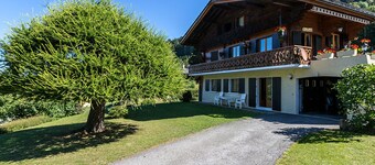 Cozy Ground Floor Chalet with Terrace - 2 Bedrooms, Close to Ski Pistes