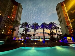 Indoor pool, a heated pool - Shores of Panama end unit /Sunset view/FREE BEACH CHAIRS/res. parking (panama city beach)