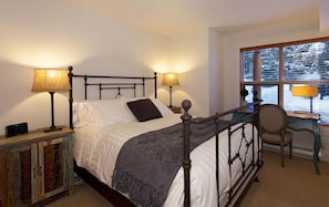 2 habitaciones, internet y ropa de cama