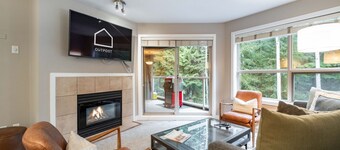 Ski-in/out | Pool, hot tub, gym | BBQ | Fireplace