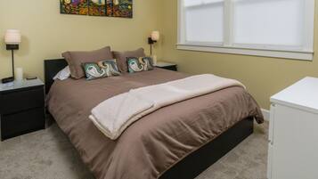 1 chambre, bureau, fer et planche à repasser, Wi-Fi