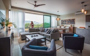 TV, DVD player, offices - Your holiday deserves to be unforgettable... enjoy the"Pura vida" life (Playa Hermosa)