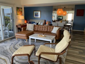 Smart TV, libri, videoteca