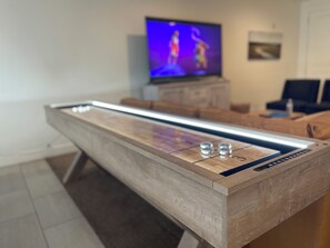 Games room - Entrada 606-Moab Adventure Basecamp (Moab)