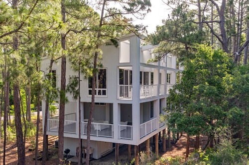 Unique Home in Dauphin Island's Maritime Forest - Stunning Home and Water Views