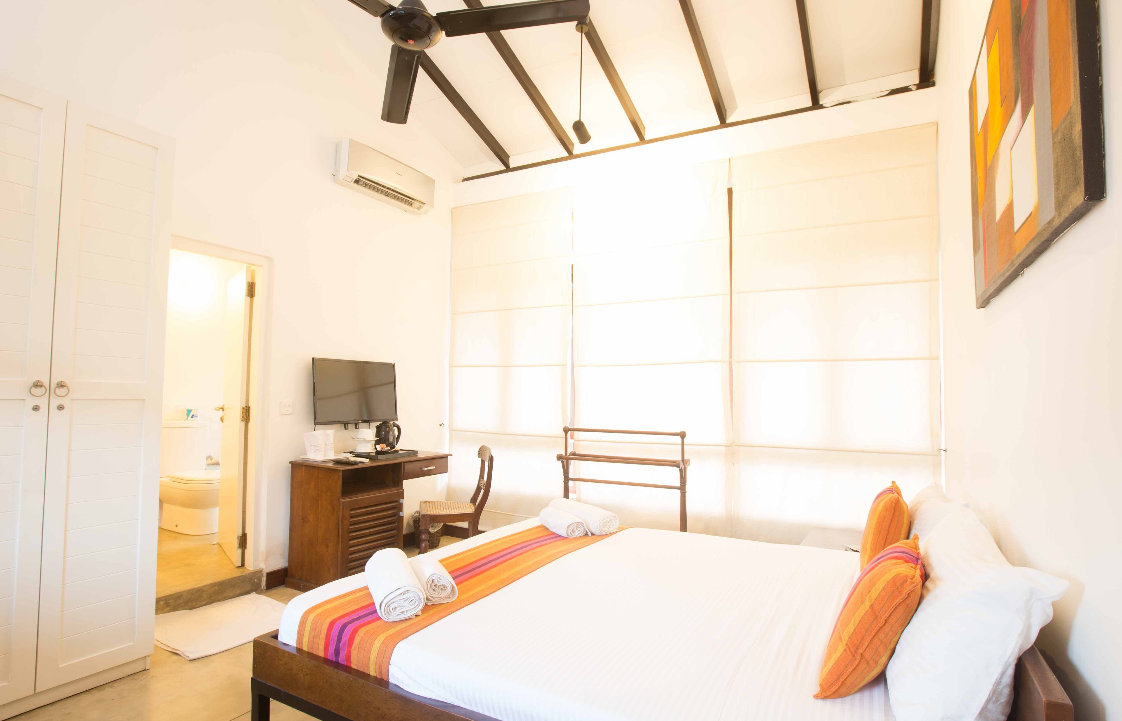 deluxe double room | 1 bedroom, egyptian cotton sheets, premium bedding, free minibar items