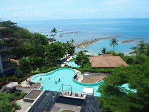Luxury 2-Bedroom Condo Ocean View
