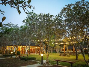 Exterior - Baan Tai Had Resort (Samut Songkhram)