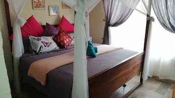 Honeymoon Chalet | Individually decorated, individually furnished, desk, laptop workspace