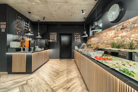 Restaurant. Stawa Villa & Apart