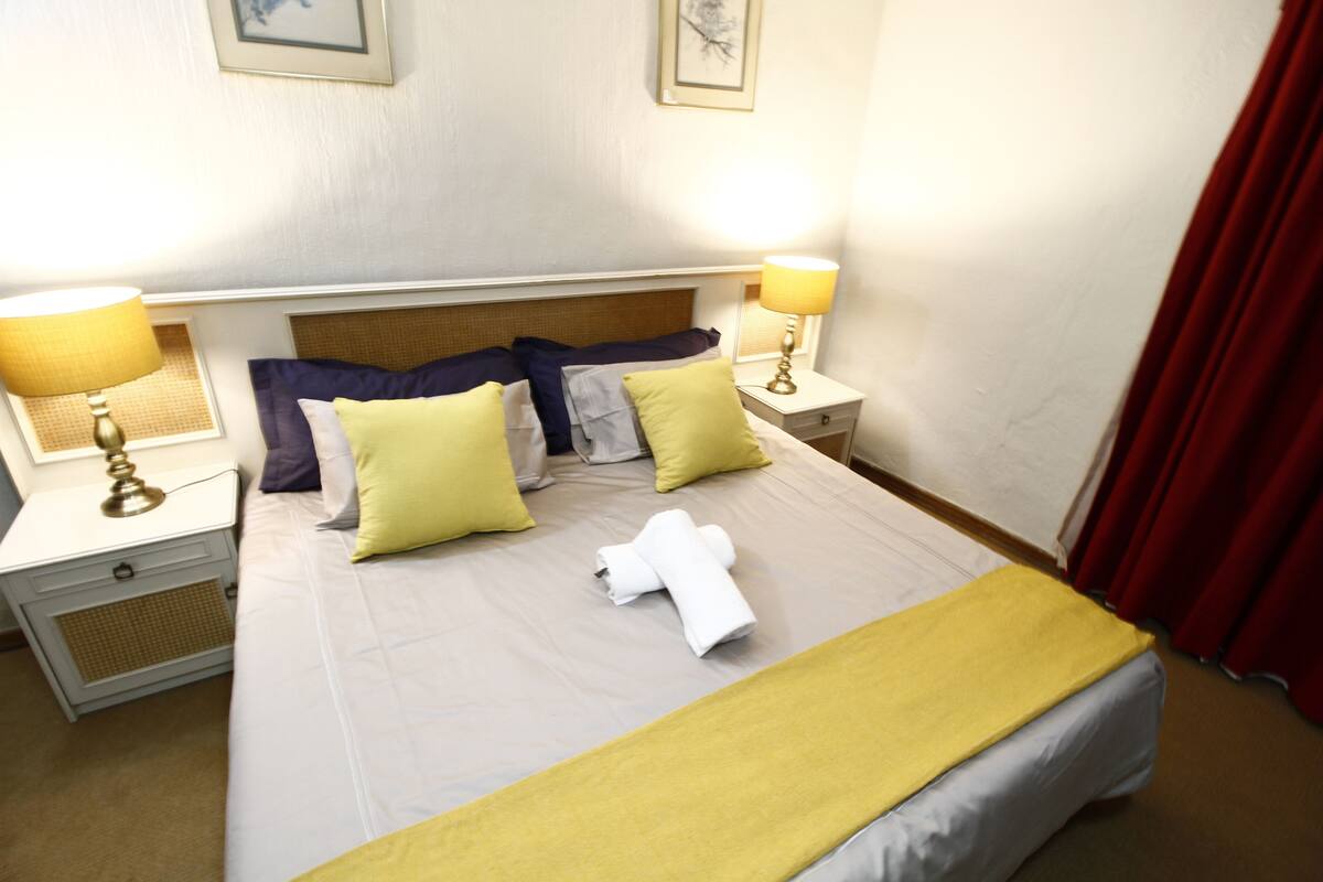 Desk, iron/ironing board, free WiFi, bed sheets