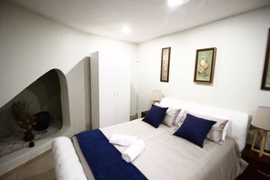 Desk, iron/ironing board, free WiFi, bed sheets