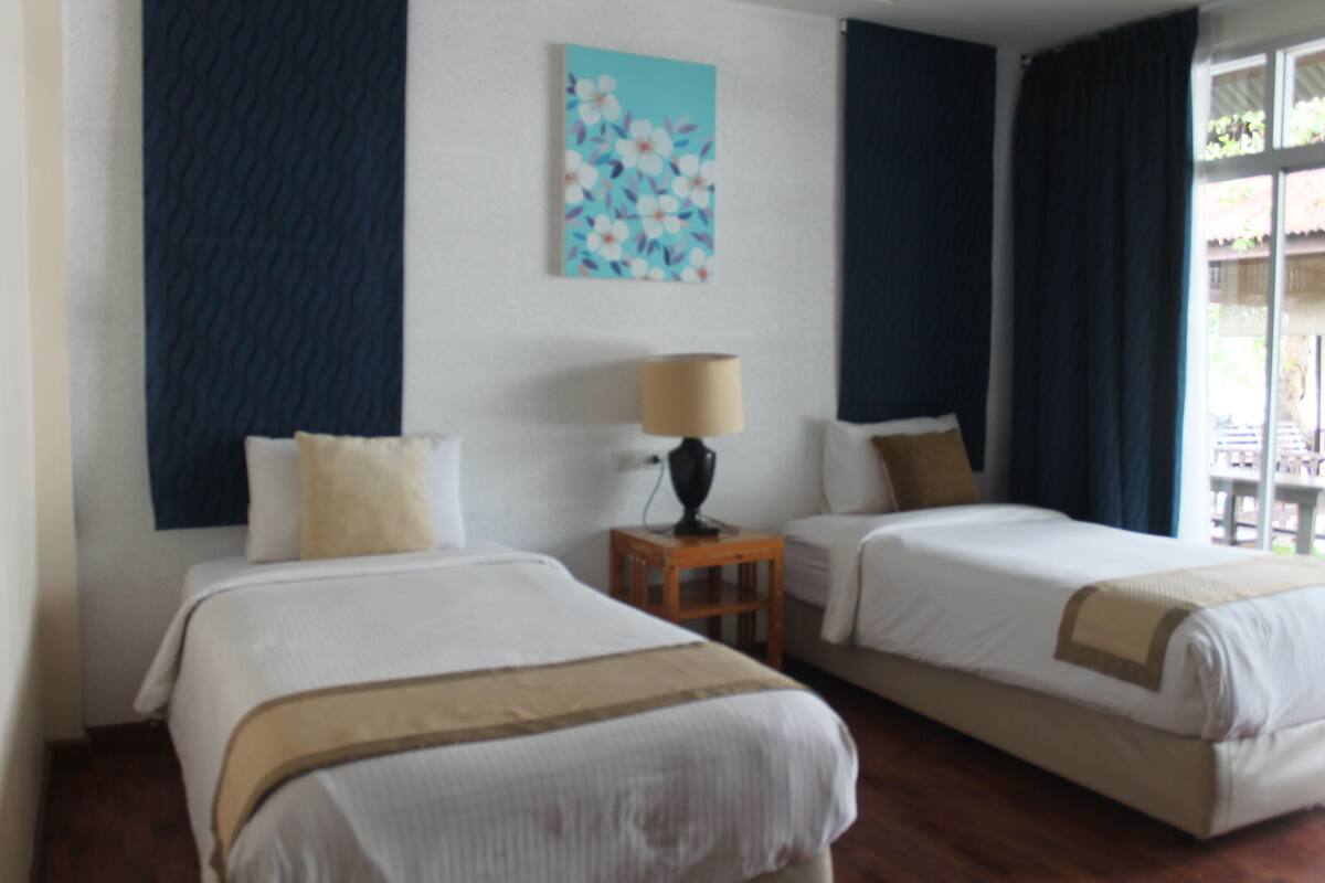 Grand Deluxe Twin Room | Rollaway beds, free WiFi