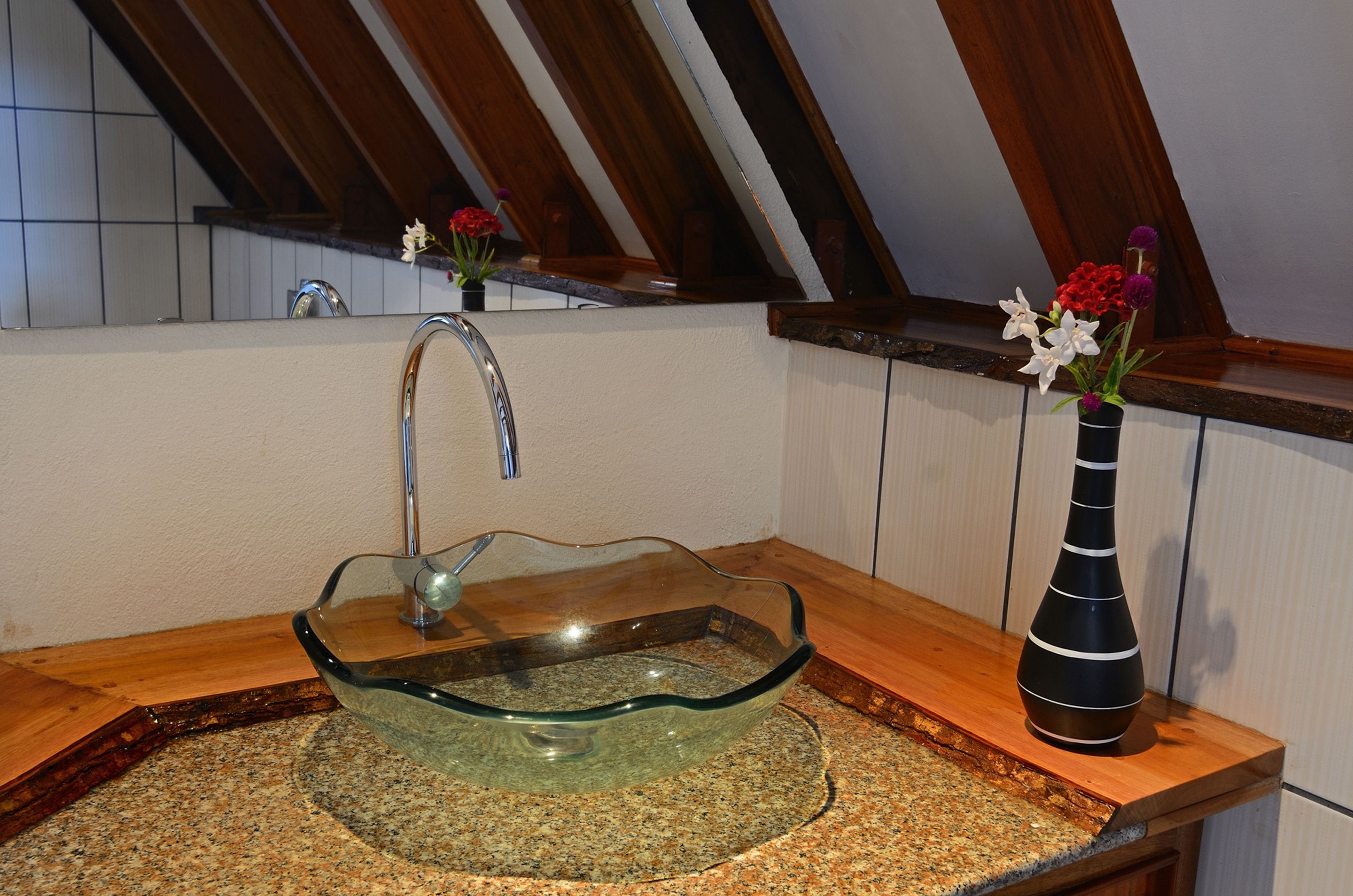 family room | bathroom sink