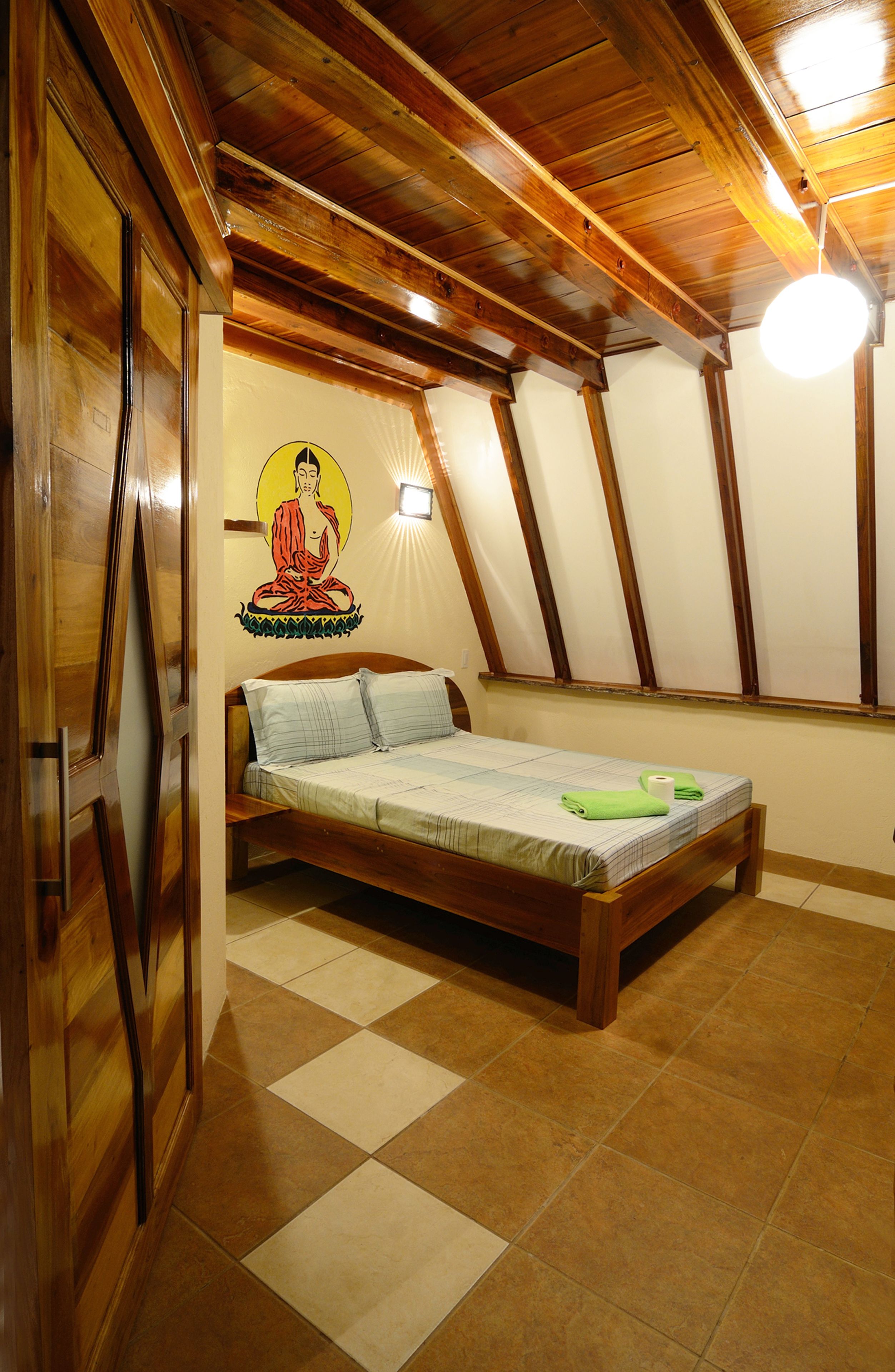 deluxe room | 1 bedroom, minibar