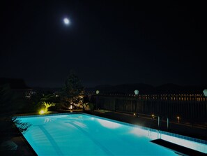 Outdoor pool - Villa Saronikos (Saronikos)