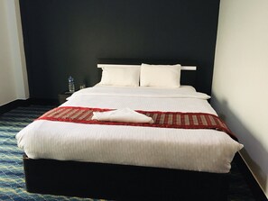 Single Room | 1 bedroom, desk, free WiFi - Hotel Hill Crown (Mahamanjushree Nagarkot)