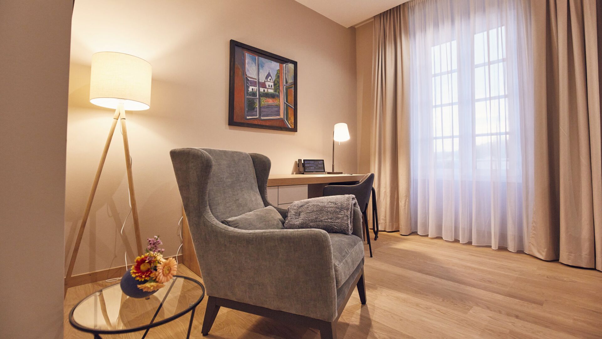 comfort double room | 1 bedroom, free minibar, in-room safe, desk