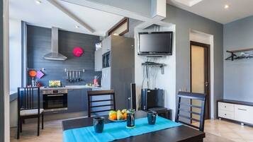 Apartment | 2 Schlafzimmer, Schreibtisch, Verdunkelungsvorhänge