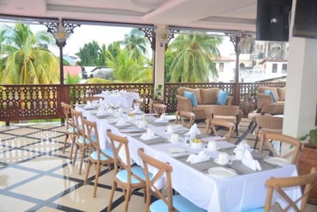 Terrace/patio. Spice Palace Hotel