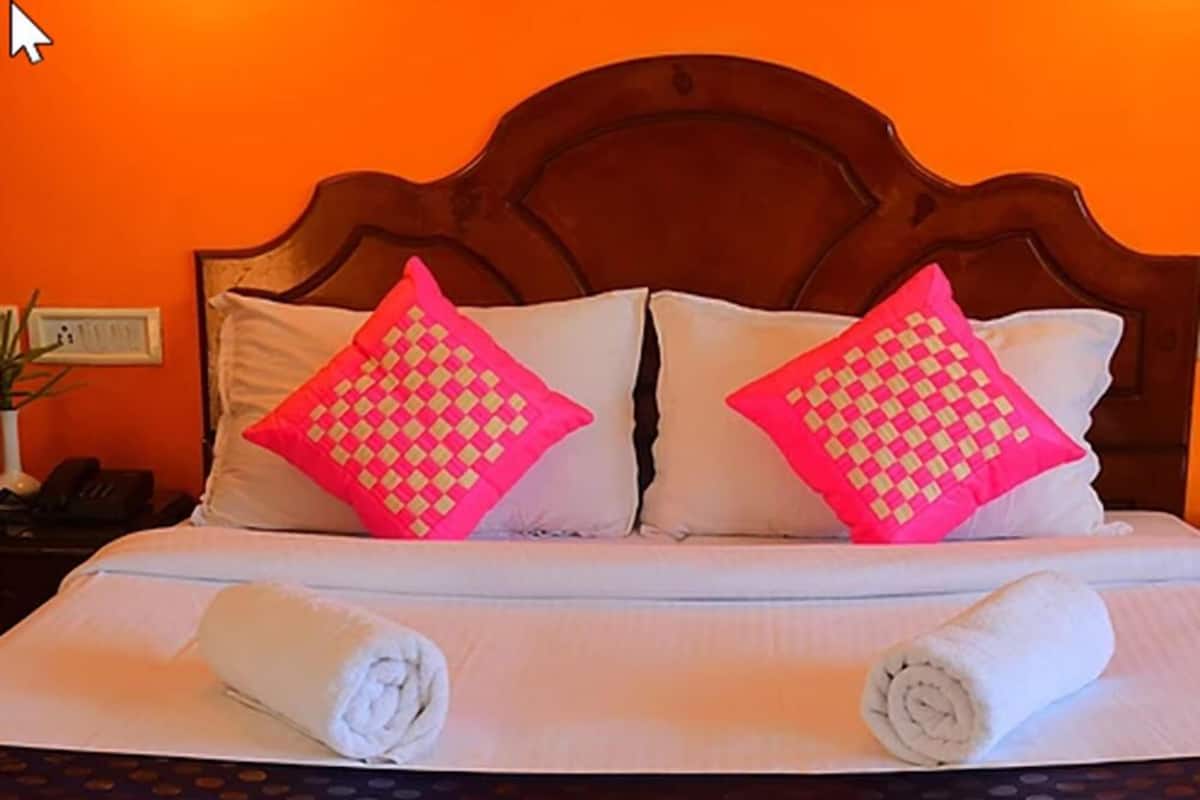 Kamar Double Deluks, pemandangan kebun | Seprai premium, meja kerja, Wi-Fi gratis, dan seprai linen