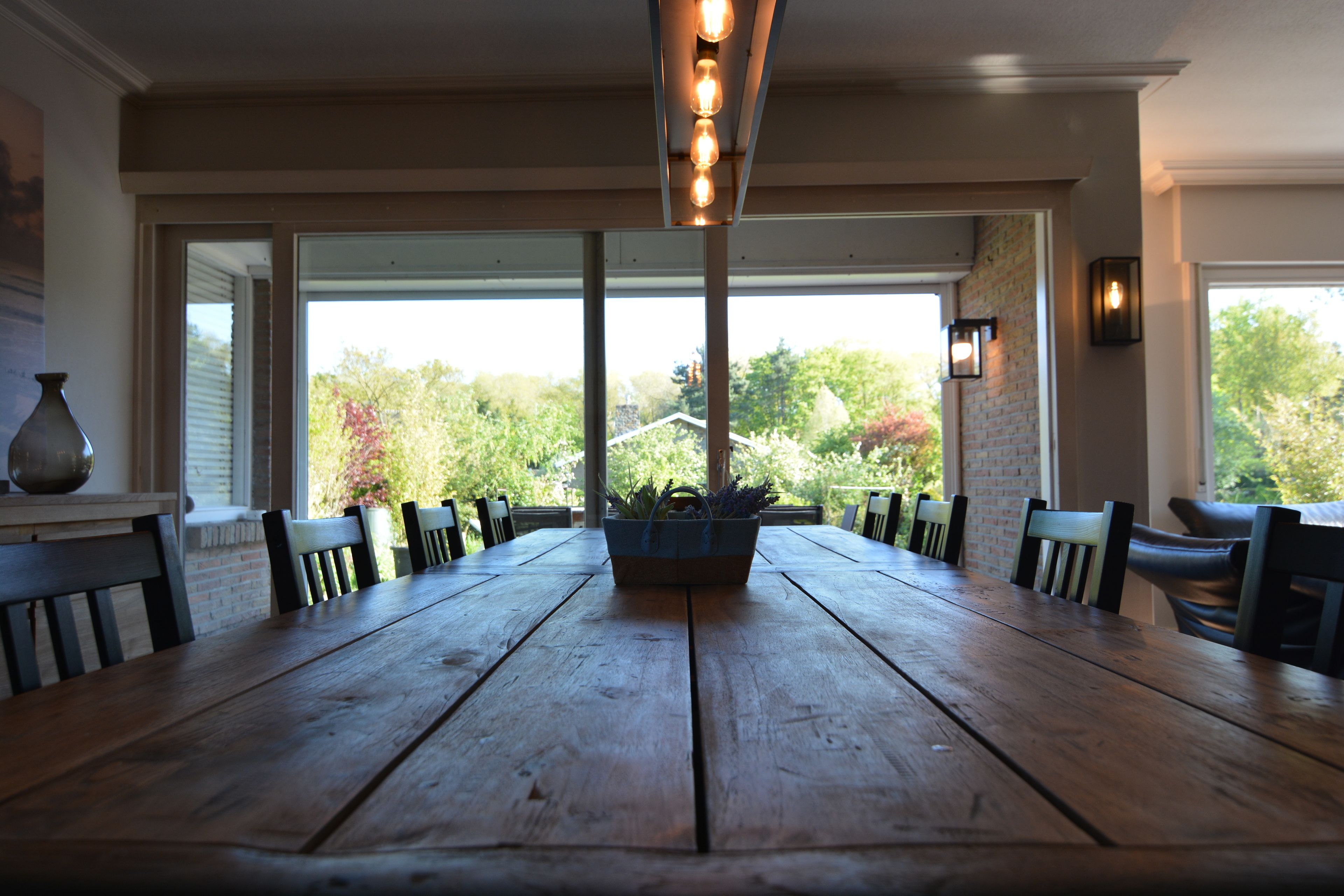 Family Villa, 5 Bedrooms, Garden View | In-room dining