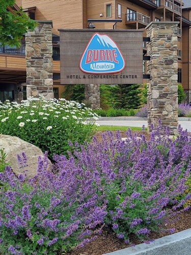 Great spot for lovers of outdoors! 