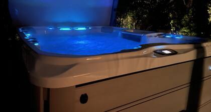 Kaunis 6000 neliömetrin koti 20 minuutin päässä Bostonista